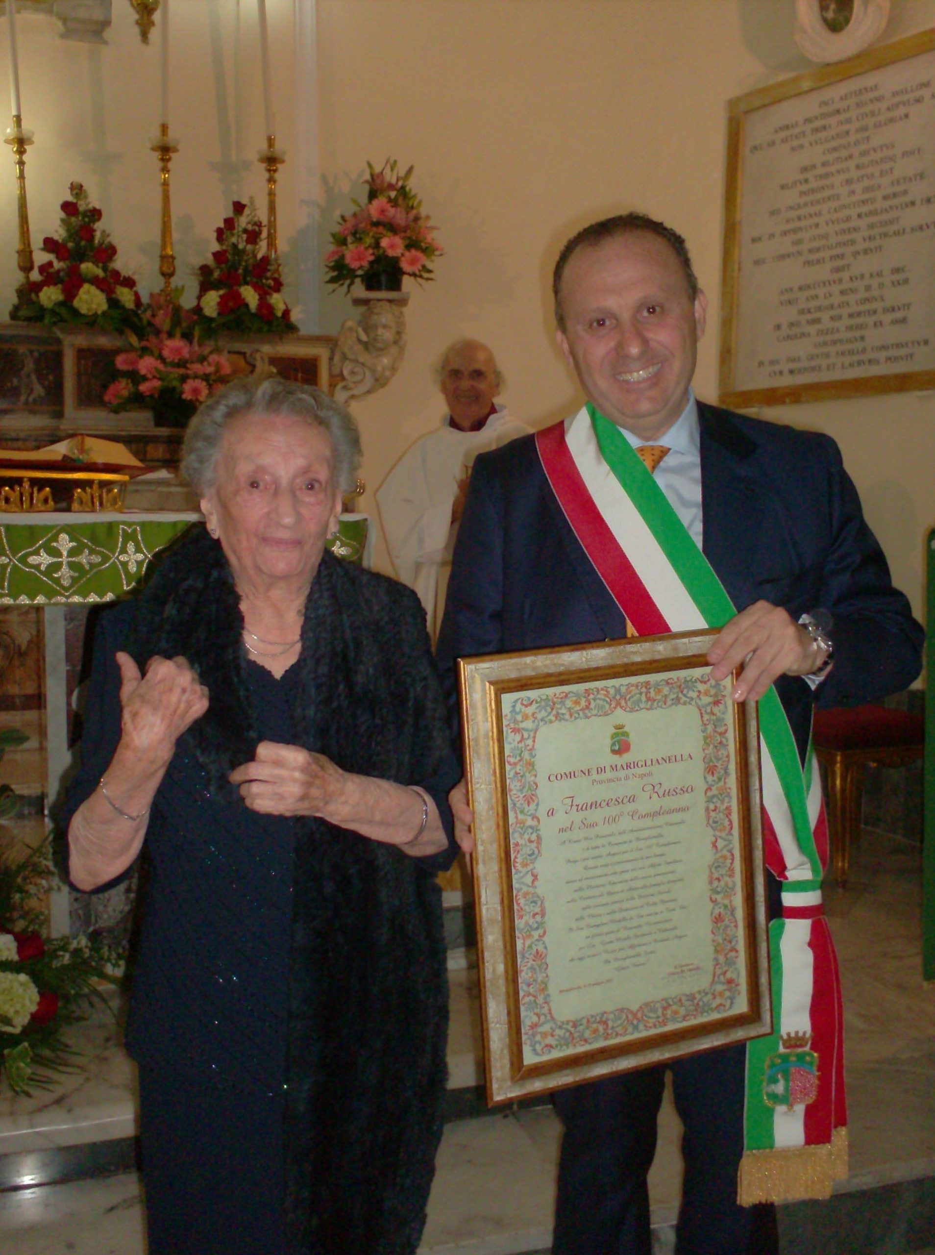 Mariglianella festeggia i 100 anni della concittadina Francesca Russo