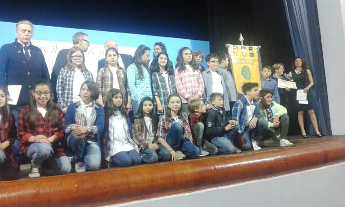 Somma Vesuviana. I giornalisti premiano il 2° Circolo per il giornale scolastico Legalegalità