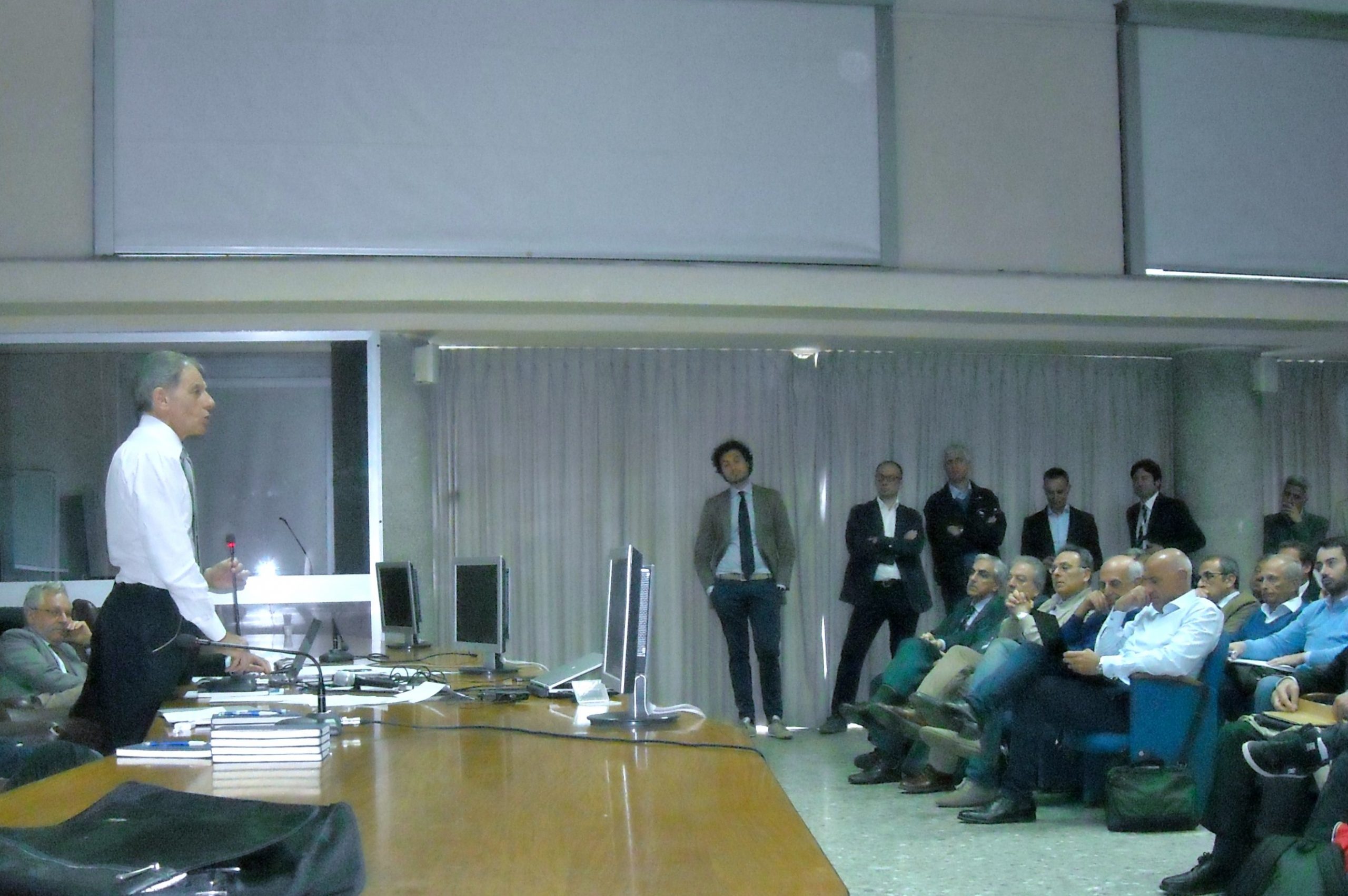 Alenia, Lettieri al Politecnico: “Ecco il nuovo polo aeronautico napoletano ”