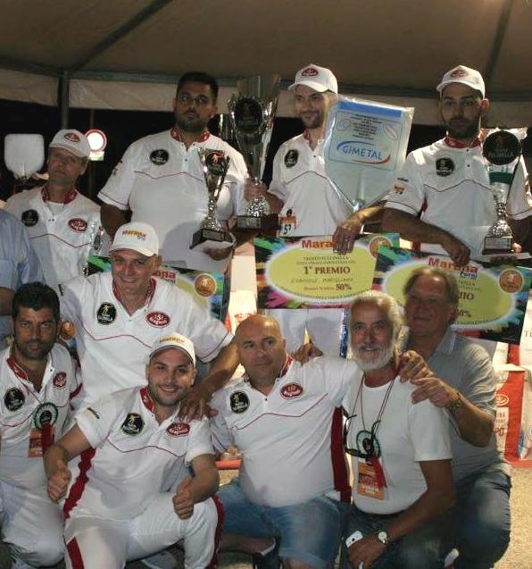 Acerra, incoronato il re della pizza