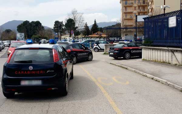 Tradito da un commento su facebook a una partita del Napoli, catturato latitante del clan mazzarella