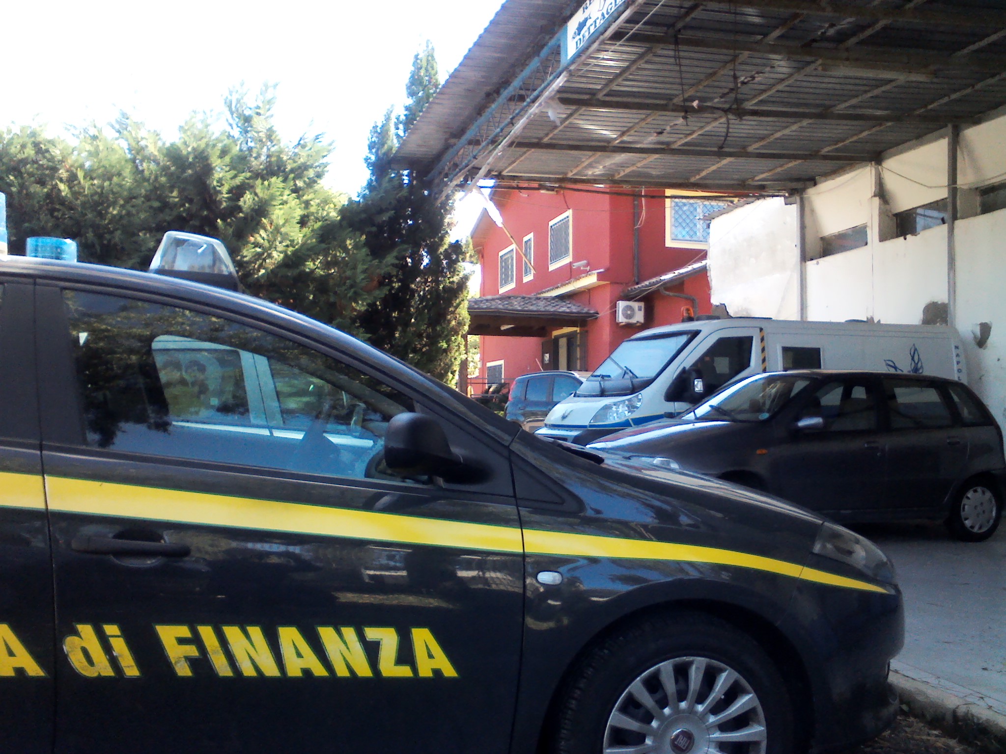 Falsi invalidi, maxi truffa nel Casertano: arrestati due dipendenti Inail