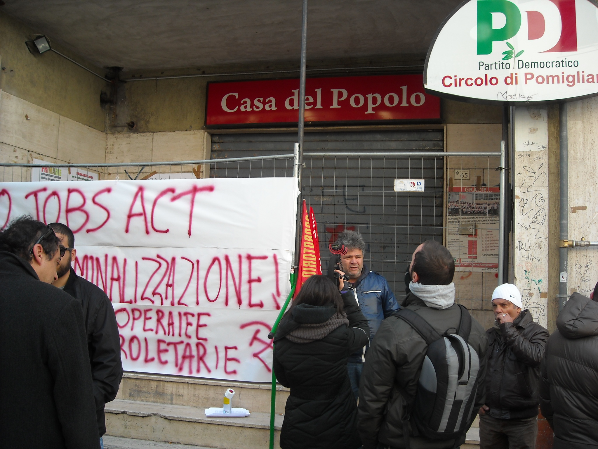 Pomigliano: ingiunzione di sfratto alla Casa del Popolo
