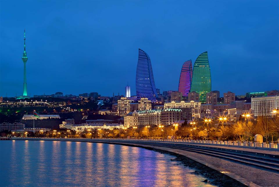 “Simmo ‘e Baku paisà”: l’Italia vola agli Europei, ma c’è poco da esultare