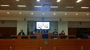 Campania, tensioni in Regione. Il Movimento 5 Stelle occupa l’aula consiliare del palazzo