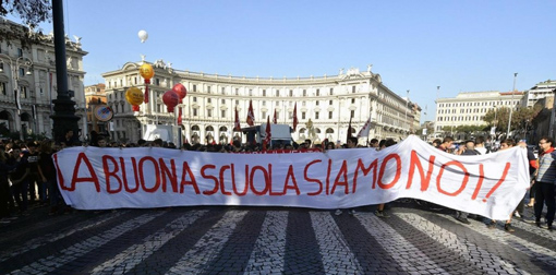 Sciopero degli studenti a Pomigliano: l’UdS organizza una giornata di lotta