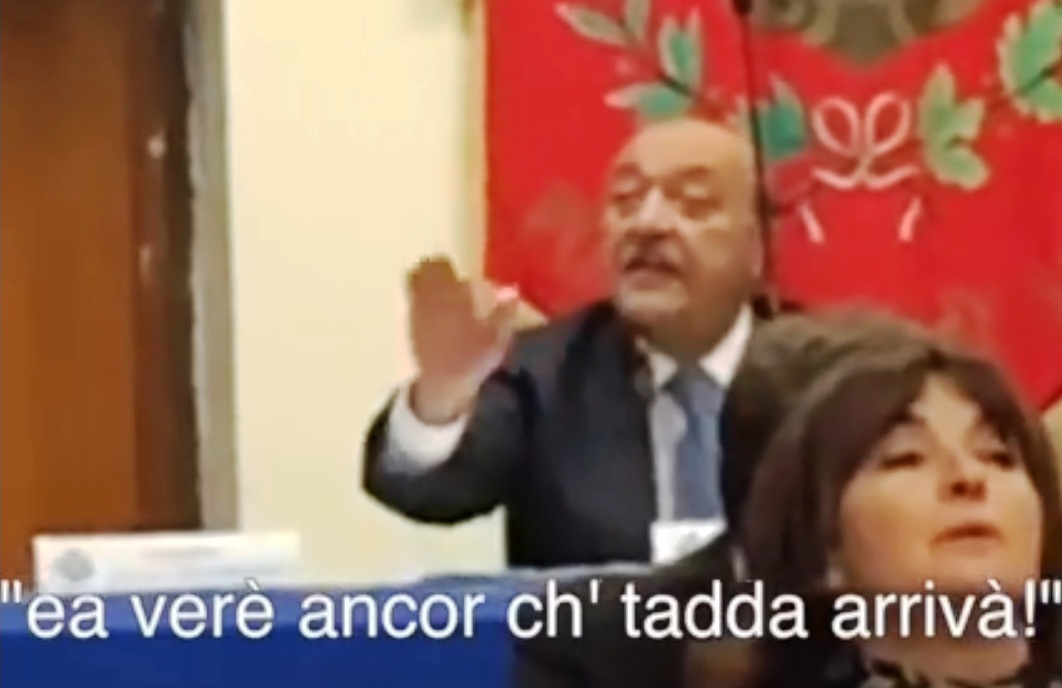 Pomigliano, scintille tra sindaco e consigliera pentastellata. Continua la polemica.