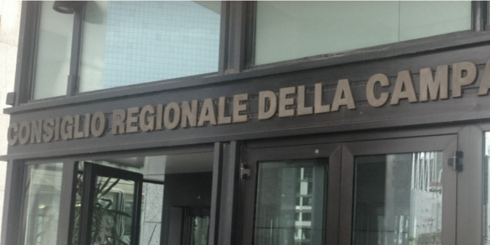 Regione Campania: l’ufficio della Presidenza del Consiglio censura M5S