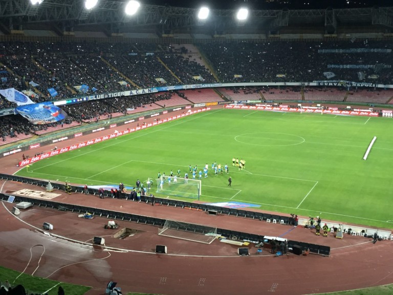 Dopo Sinisa, Sarri liquida pure l’Aeroplanino (con un poco di fortuna)