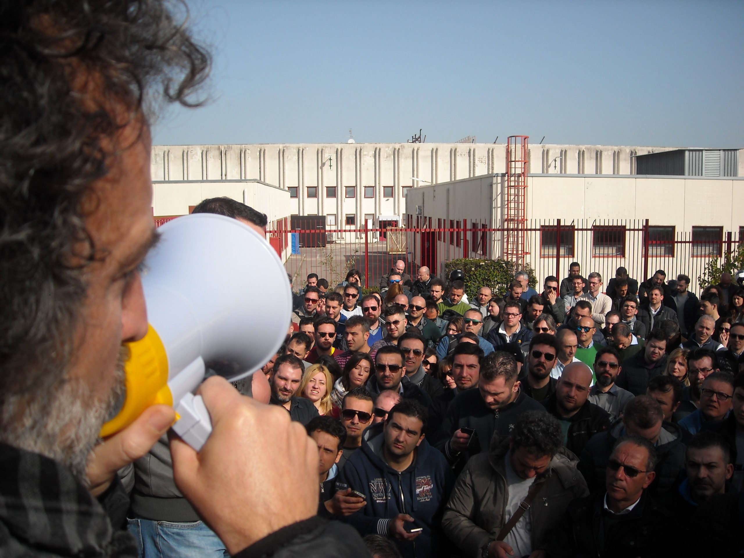 Uno sciopero alla Dema