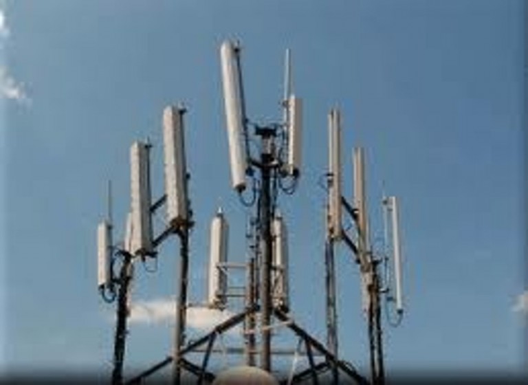 Acerra, antenna Nokia sul municipio: il gip ha fissato l’udienza sull’istanza di archiviazione