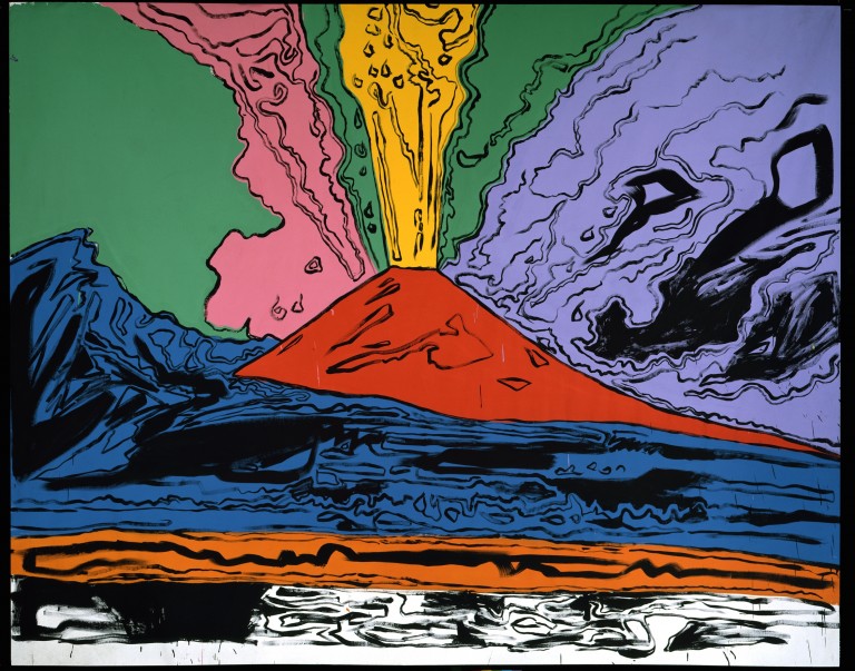 Nappi, De Luca toglie Vesuvius di Warhol