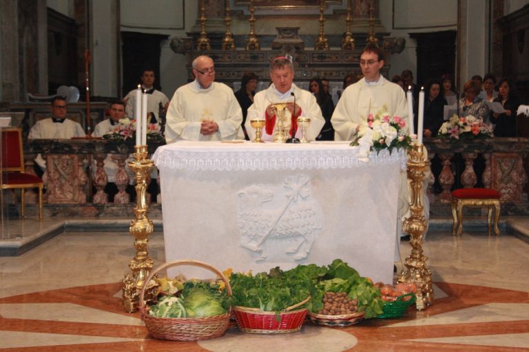 Rilancio dell’agricoltura: pellegrinaggio a piedi Acerra-Pompei e ritorno