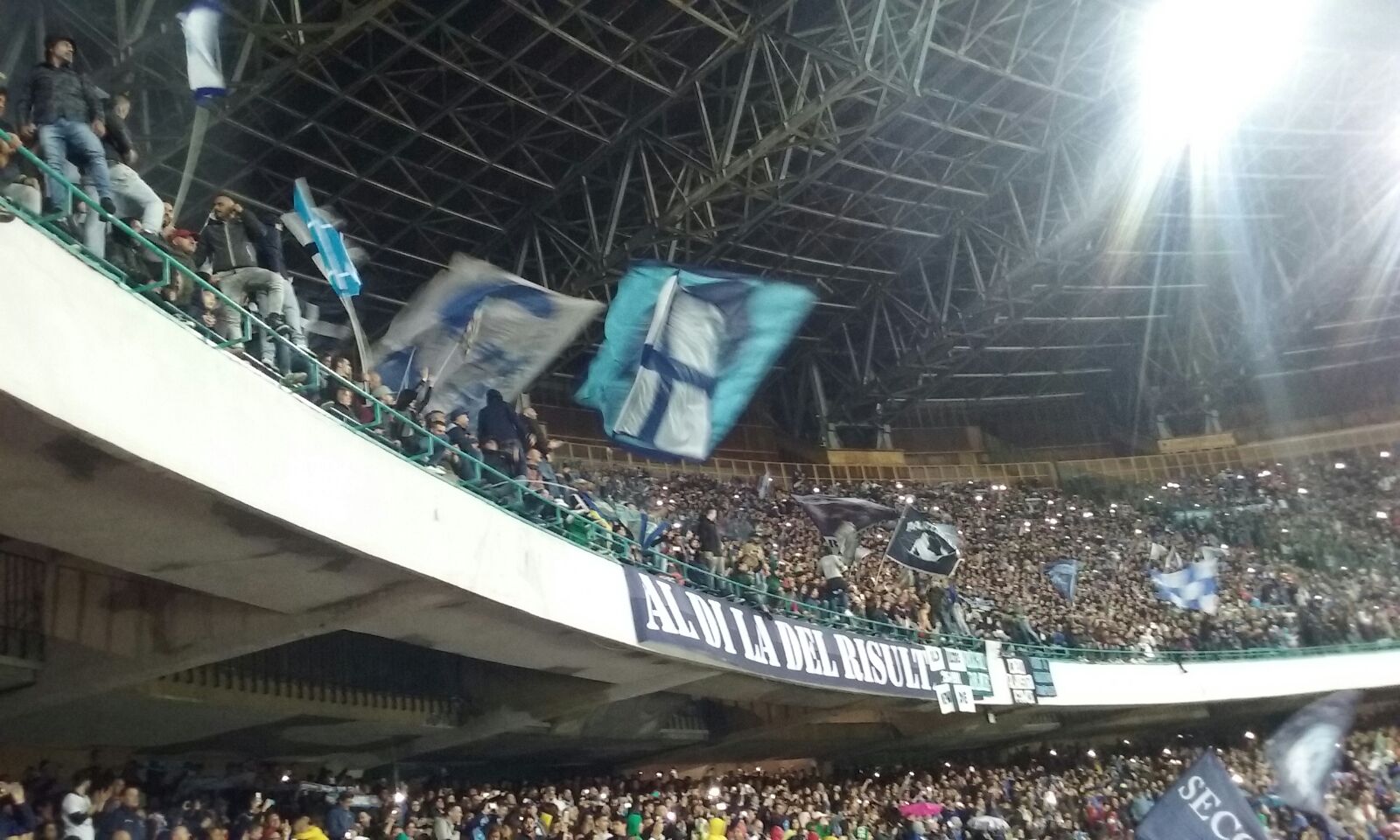 L’equivoco del tuffo a Capri e i dubbi fugati da papà Sarri: così Higuain è diventato leggenda