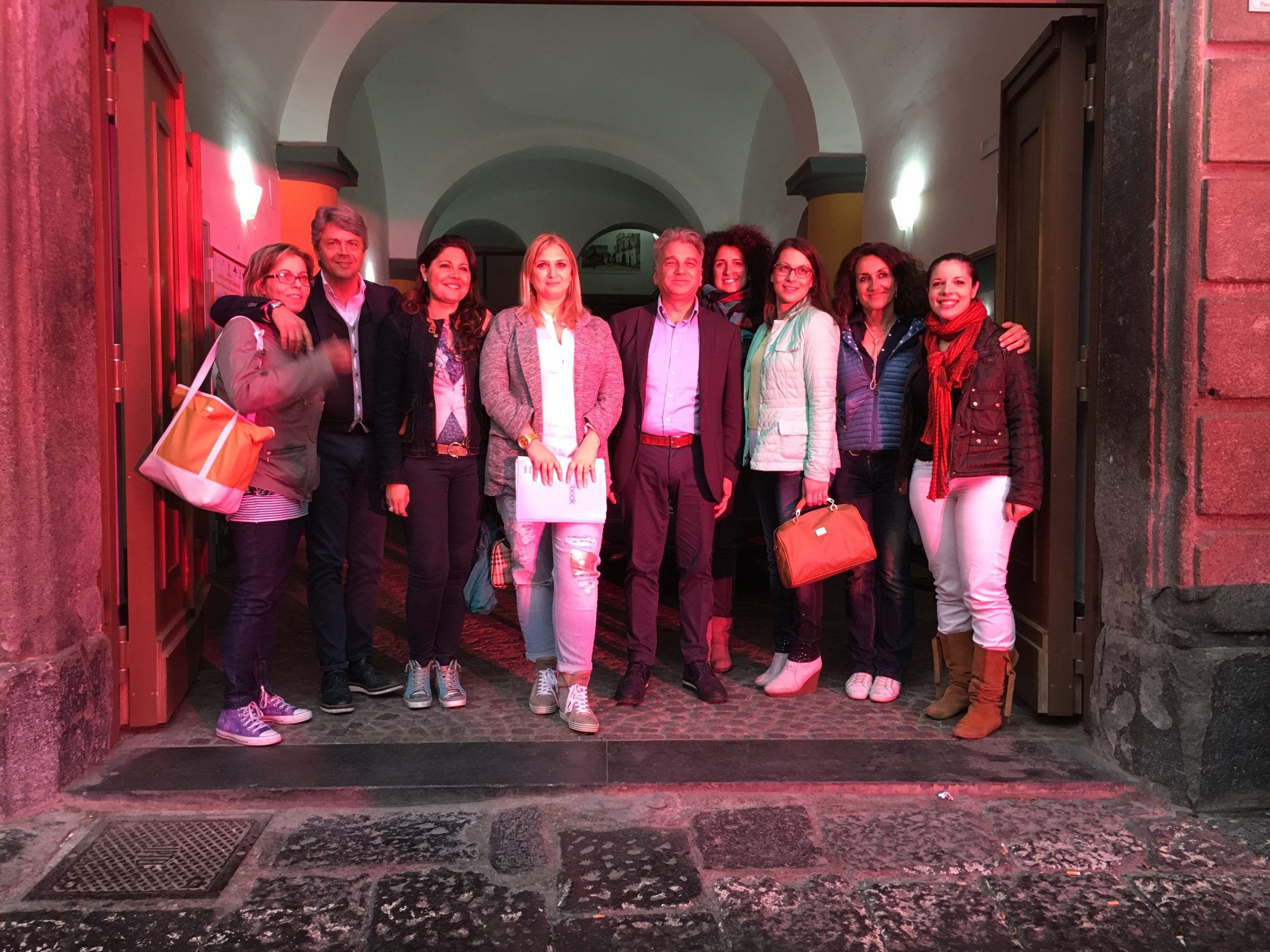 Sant’Anastasia, il municipio si tinge di rosa per la giornata sull’omofobia