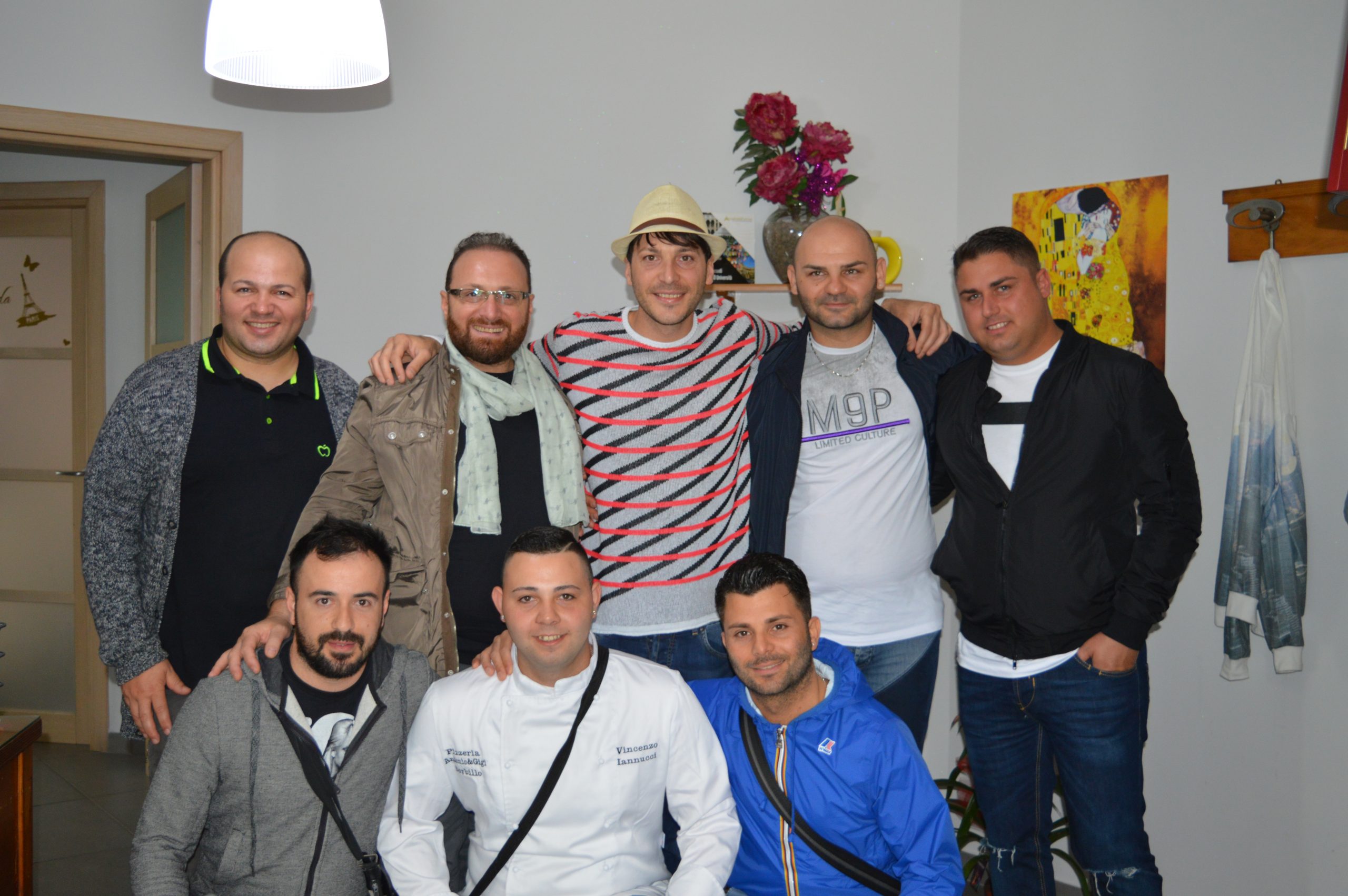 VIDEO – L’arte del pizzaiolo al Centro Studi il Sapere: formazione per gli alunni del Torricelli