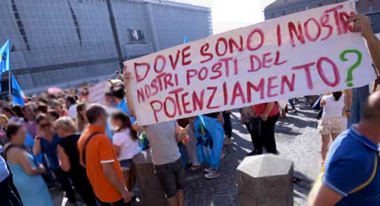 Scuola, Il ministro Giannini: “a settembre 32mila docenti in ruolo e 10mila assunzioni Ata”