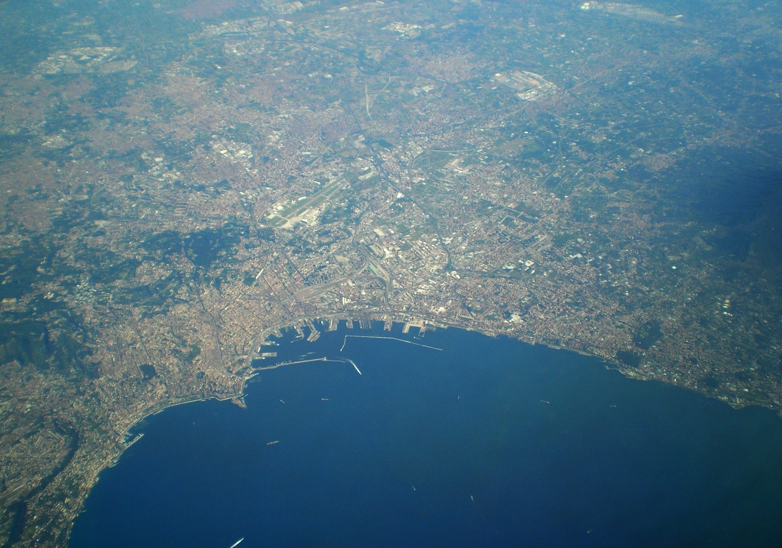 Napoli-Veduta_aerea