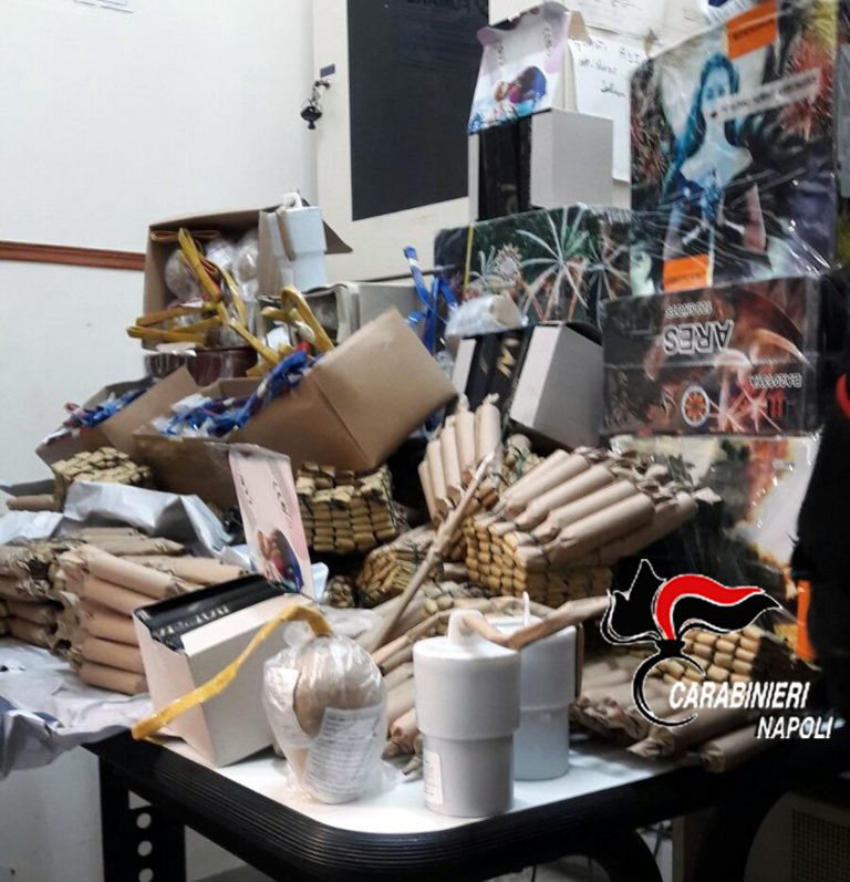 Due quintali di botti pericolosi in uno scantinato di Acerra. Denunciato 50enne da polizia e gdf