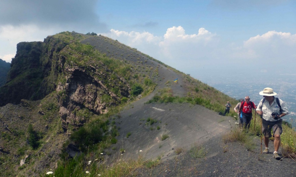 “I cammini da Ottaviano al Vesuvio”: tre escursioni alla scoperta dei tesori naturali del vulcano