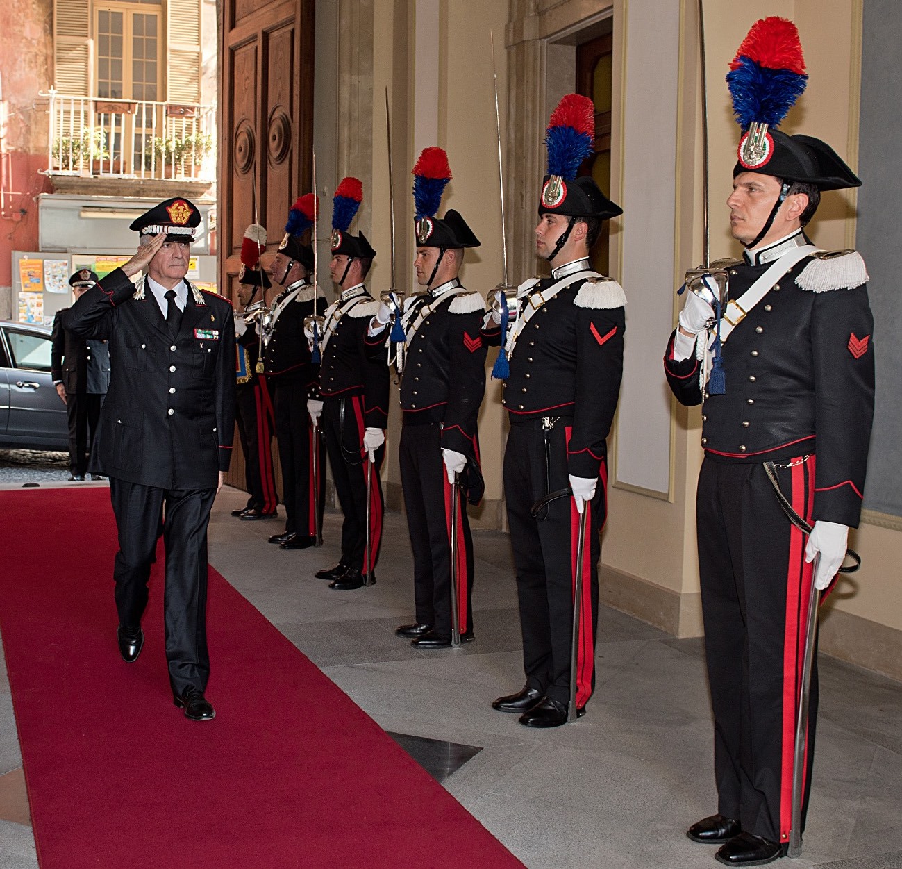 Il Comandante Generale dell’Arma dei Carabinieri in visita a Napoli