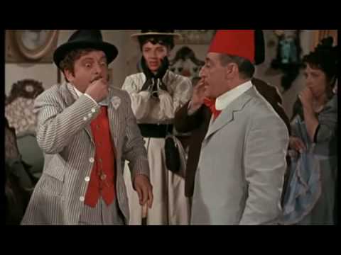 “Gomorra 3” a Ottaviano: la meravigliosa storia di un Monastero, gli schiavi turchi, le chiacchiere, il sale e il sorriso da baccalà