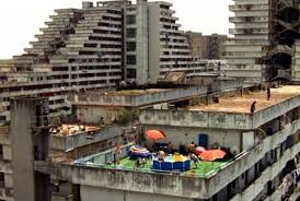 Scampia: risanamento o propaganda?