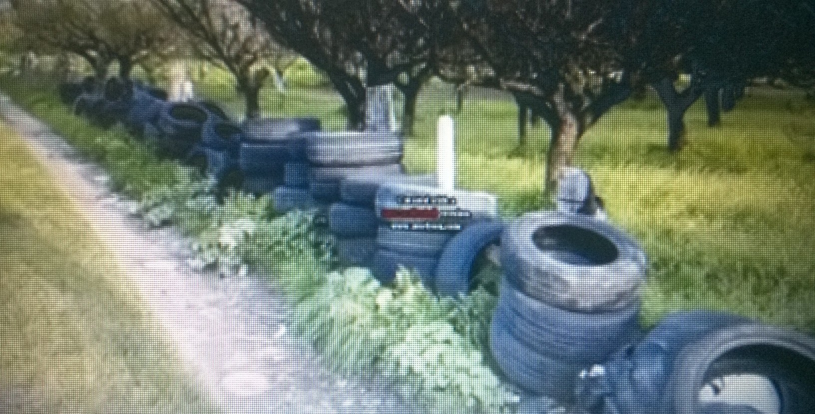 Pomigliano, un “macello” di pneumatici in masseria Chiavettieri