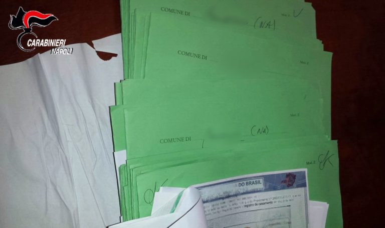 Pratiche truccate al Comune di Brusciano, cosa dice il sindaco
