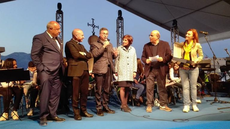 Brusciano, il Sindaco alle celebrazioni per il 25 aprile con la Planet Band2