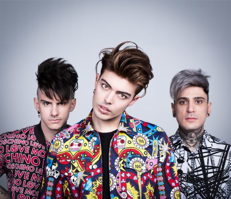 The Kolors e le incursioni di Pio e Amedeo al “Mates Festival”
