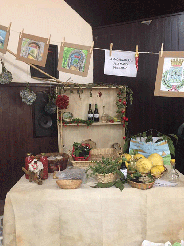 Ottaviano: il “libro d’arte” degli alunni dell’Istituto Alberghiero “L. de’ Medici” presentato al pubblico in una cornice d’arte.