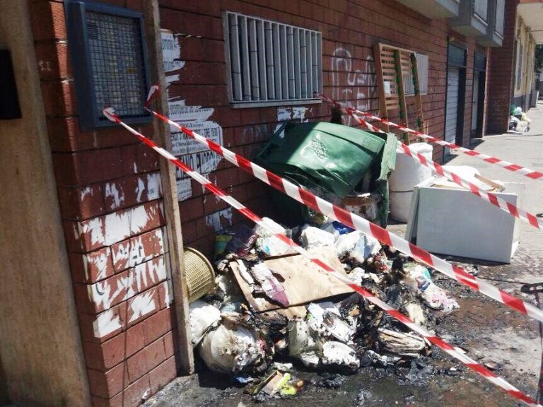 Acerra, emergenza rifiuti, il Pd: « Revocare il contratto alla ditta nu »