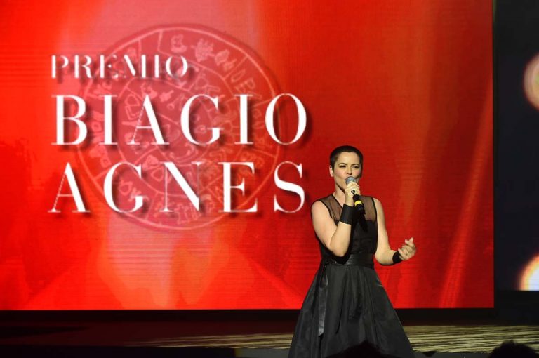 Sorrento. “Premio Biagio Agnes 2017” Consegnati i 16 riconoscimenti. Fiorello mattatore della premiazione