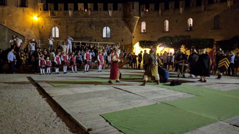 A Lauro l’evento “Lumina in castro” rilegge, nel segno della festa, la magia dei luoghi e il fascino della storia.
