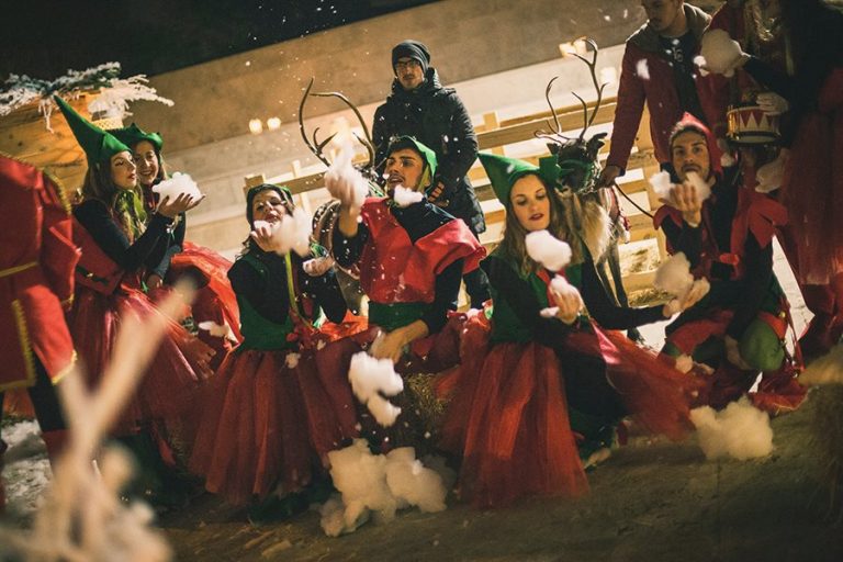 Natale sotto l’Arco: domani nel chiostro del Santuario favole in musica, da Cenerentola allo Schiaccianoci