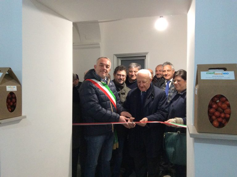 Somma Vesuviana, il presidente De Luca inaugura “Parco Mediterraneo”