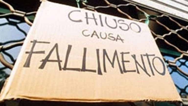 Commercio allo sbando, è schiarita: stasera il sindaco di Acerra ascolterà i negozianti.