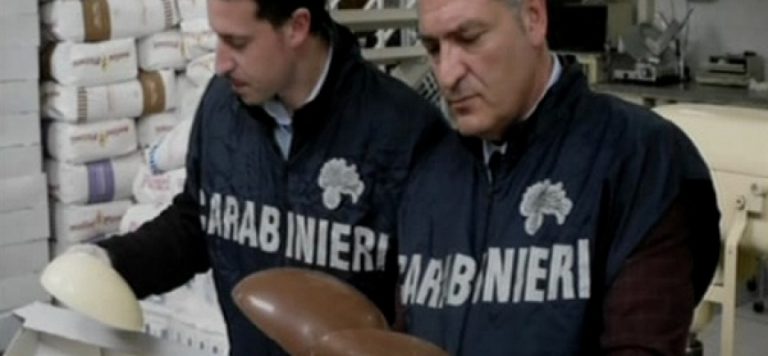 Pasqua e sicurezza alimentare: a Ercolano i Nas chiudono una fabbrica di dolci per gravi carenze igieniche