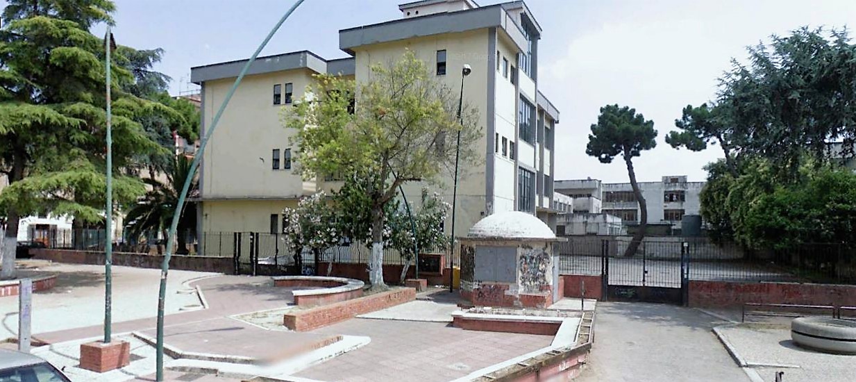 Misterioso raid nell’ufficio del giudice di pace di Acerra. Sul posto il presidente del tribunale di Nola