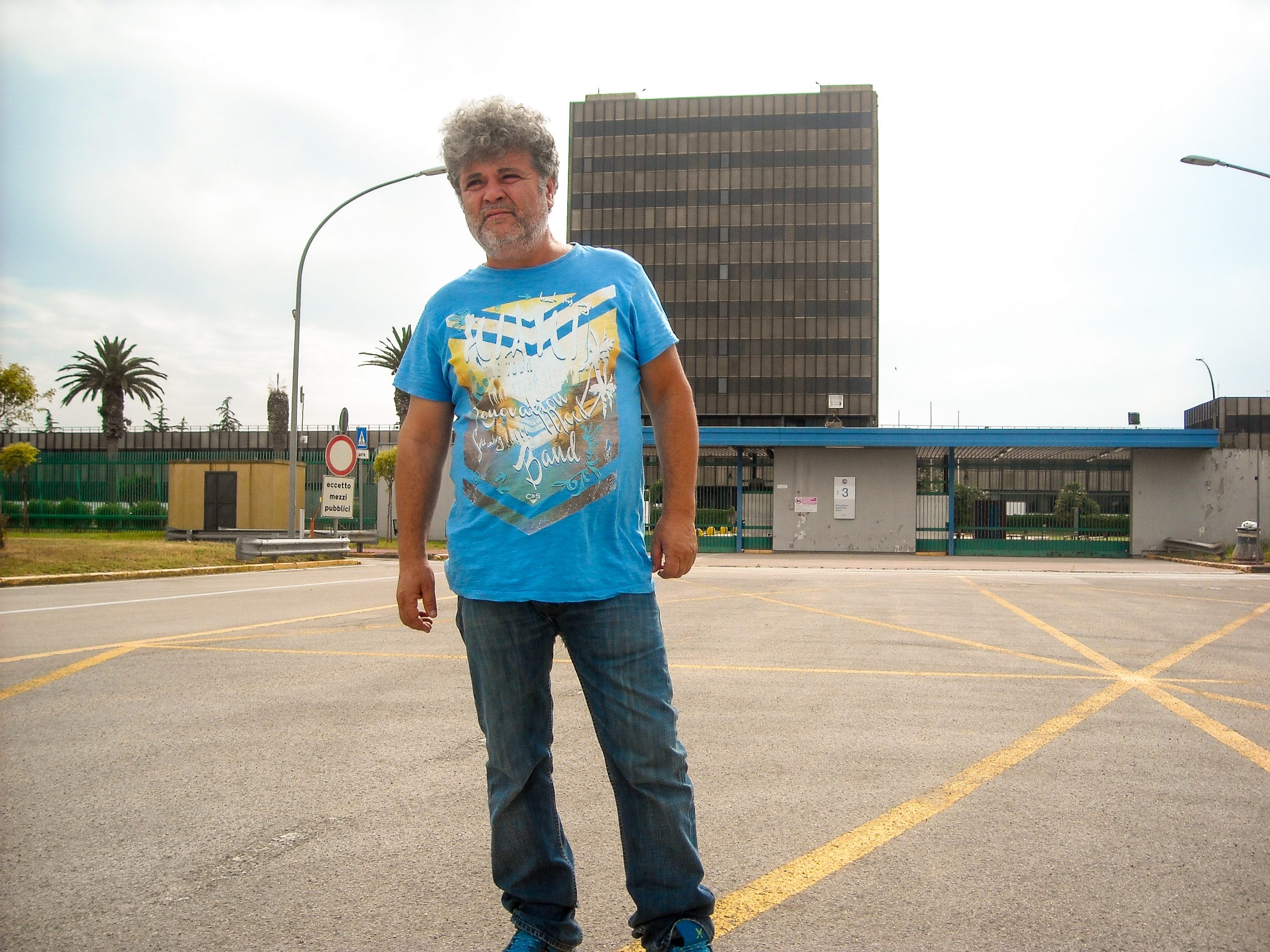 Pomigliano, il licenziato Fiat su Di Maio: “Molti operai lo hanno votato, io no: giudicheremo dai fatti”