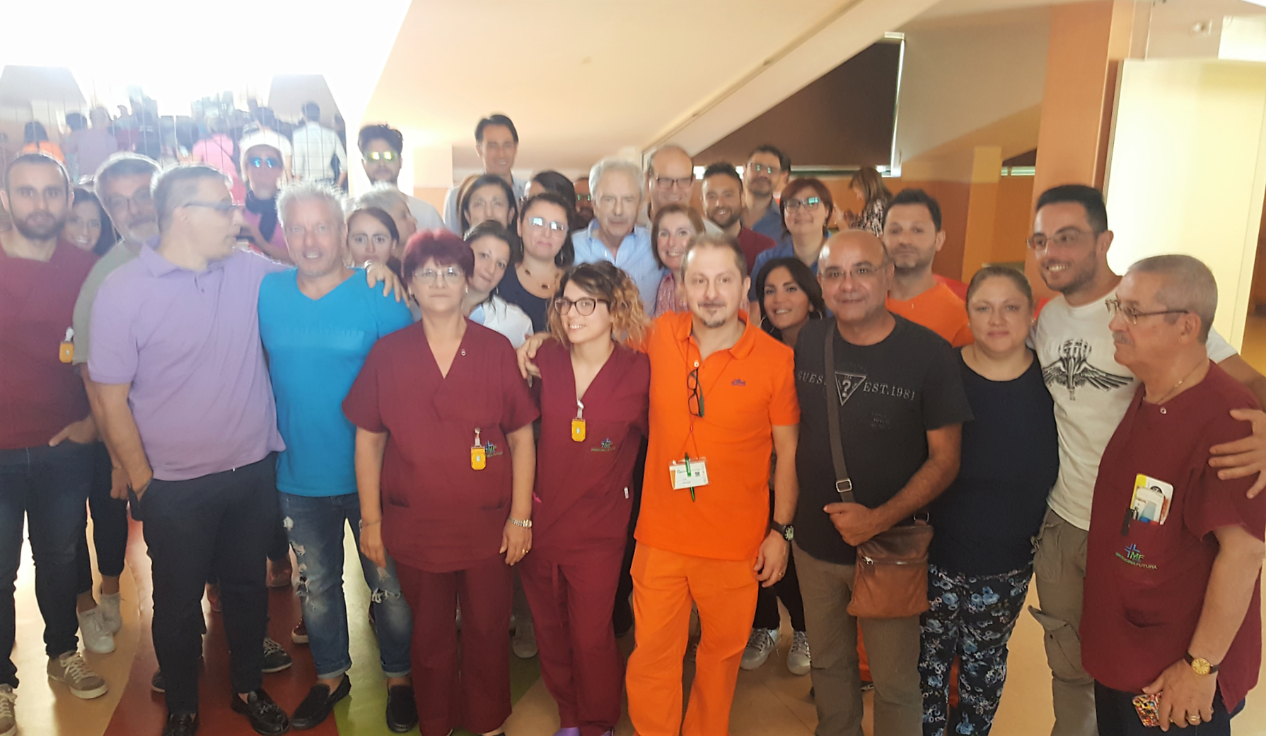 lavoratori di medicina futura in assemblea permanente