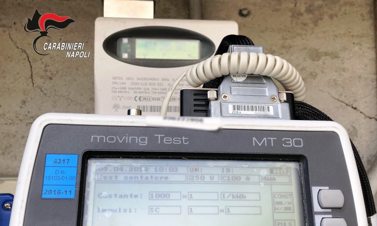 Casalnuovo di Napoli, contatori elettrici manomessi: due denunce