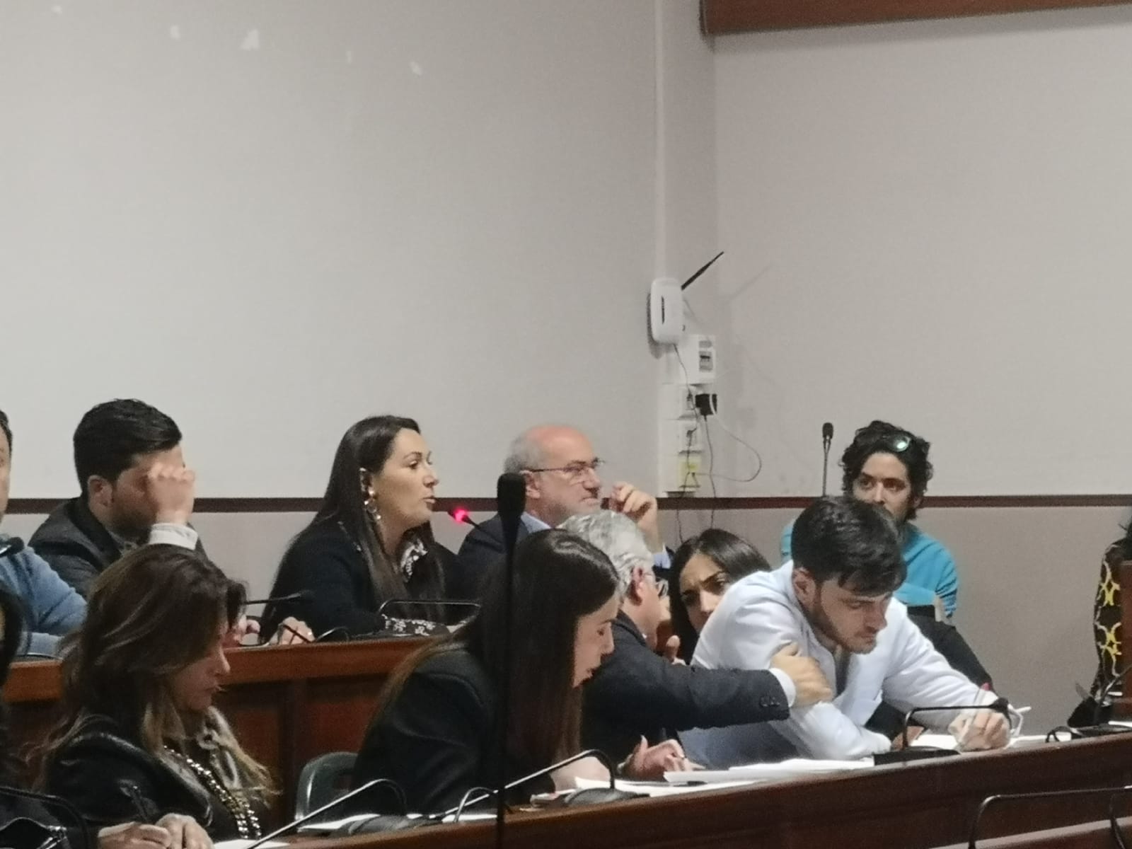 Somma Vesuviana, le frizioni politiche si consumano nel voto, Raia e Scala (Insieme per Somma) dicono no all’Agenzia Locale di Sviluppo Area Nolana
