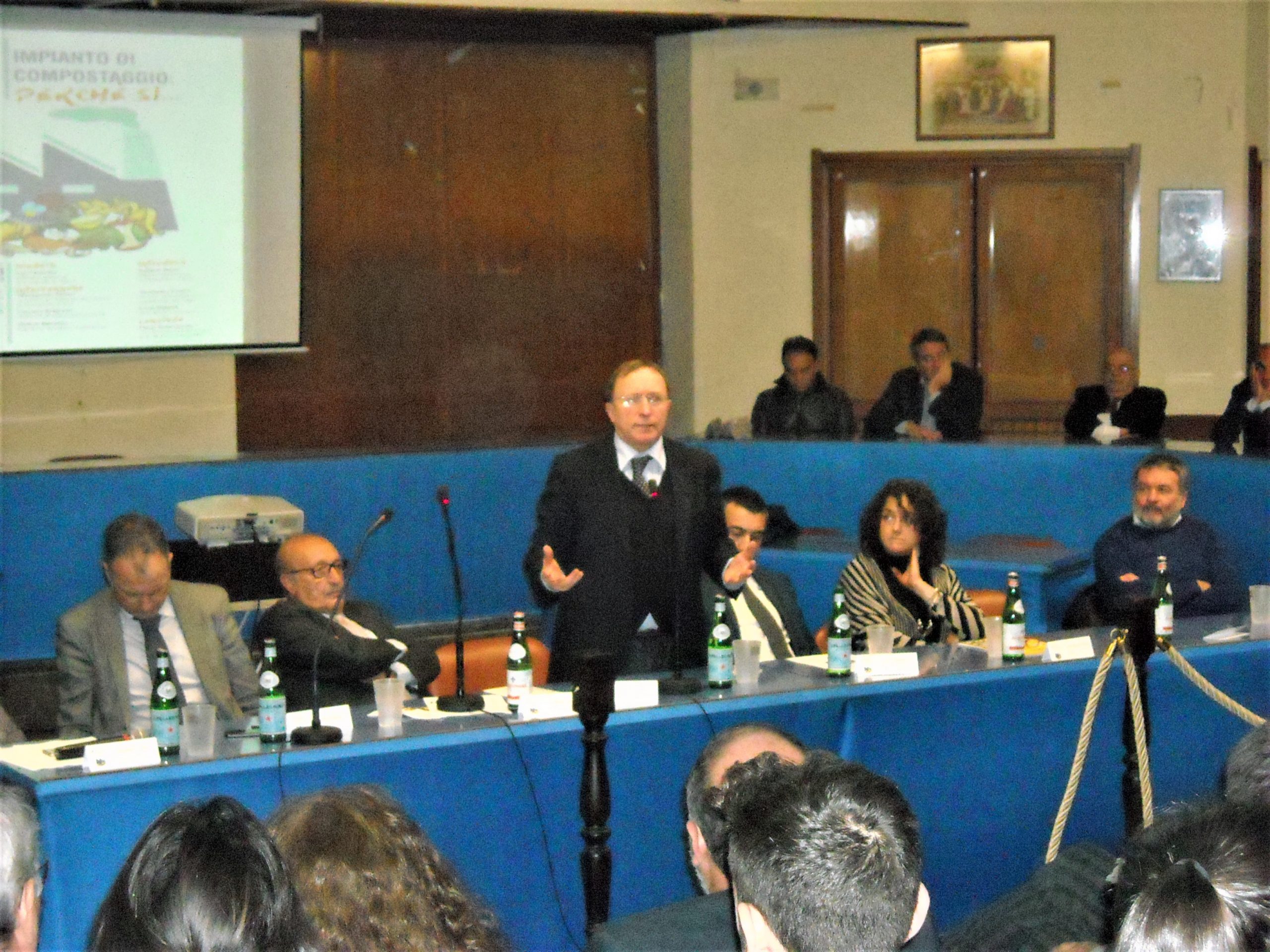 Bonavitacola a Pomigliano: “Impianti per la differenziata: batteremo la camorra e avremo una Campania più pulita”
