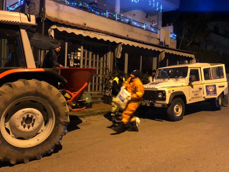 Somma Vesuviana, emergenza neve: la Protezione Civile attiva su tutto il territorio