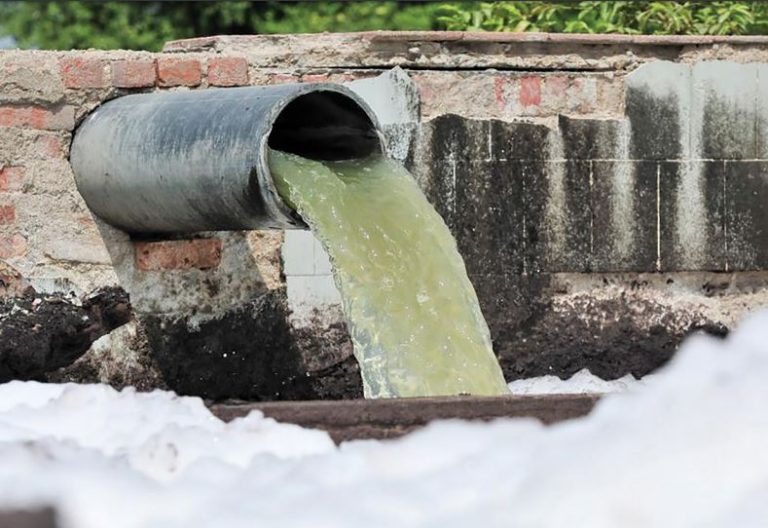 San Vitaliano, officina scaricava le acque reflue nella rete fognaria: denunciato titolare