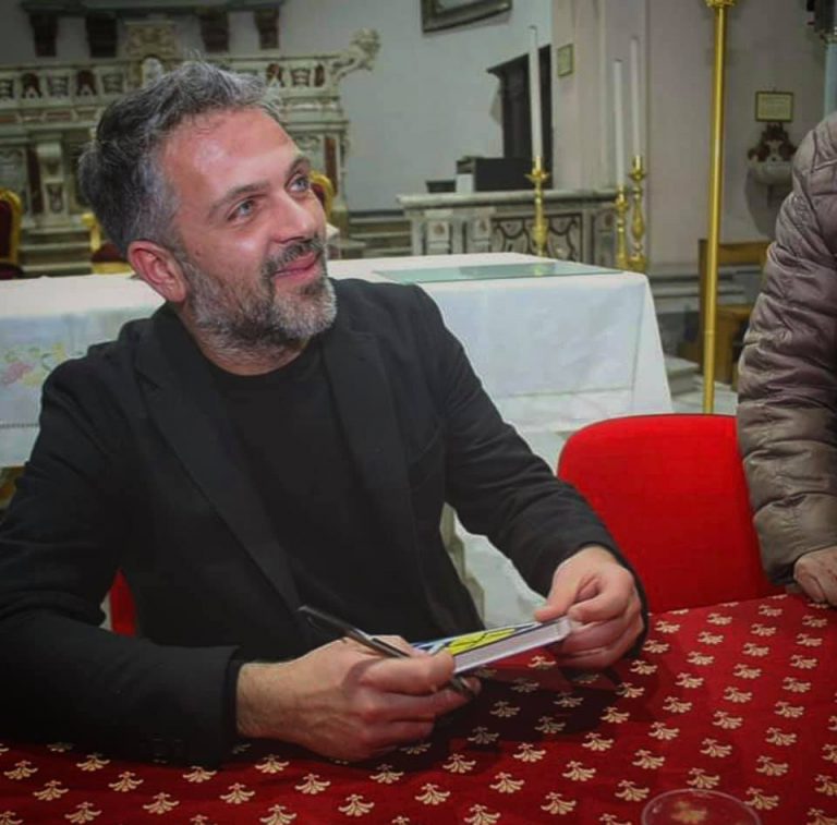 Sant’Anastasia, “il figlio del boss” prega per la piccola Noemi: “Morte sociale per i camorristi”