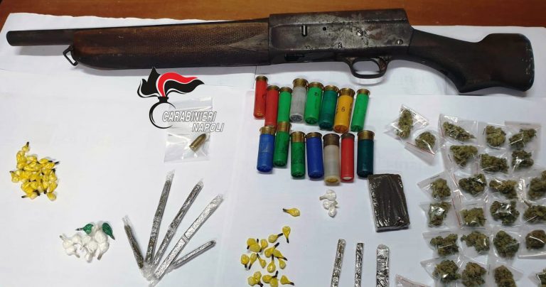 Marigliano, sequestrate munizioni e droga in un palazzo “videosorvegliato”: indagini in corso