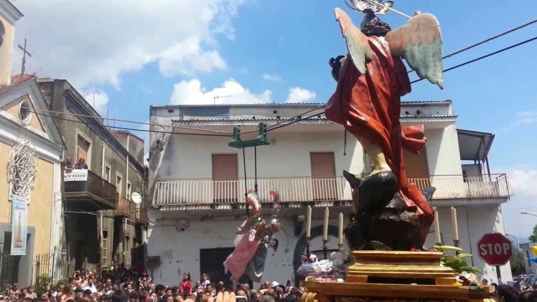 La “Festa di San Michele” del 1857: la prima con una banda musicale. E poi i versi ispirati da Giuseppe Macrino…